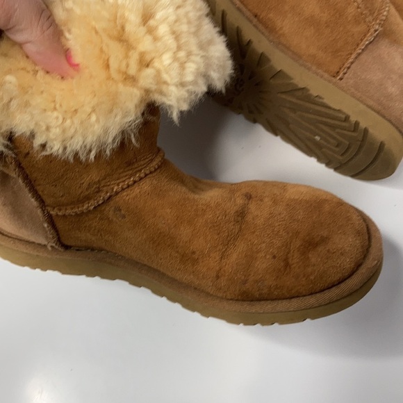 UGG Australia Bailey button short boots chestnut size 6 - Picture 10 of 12